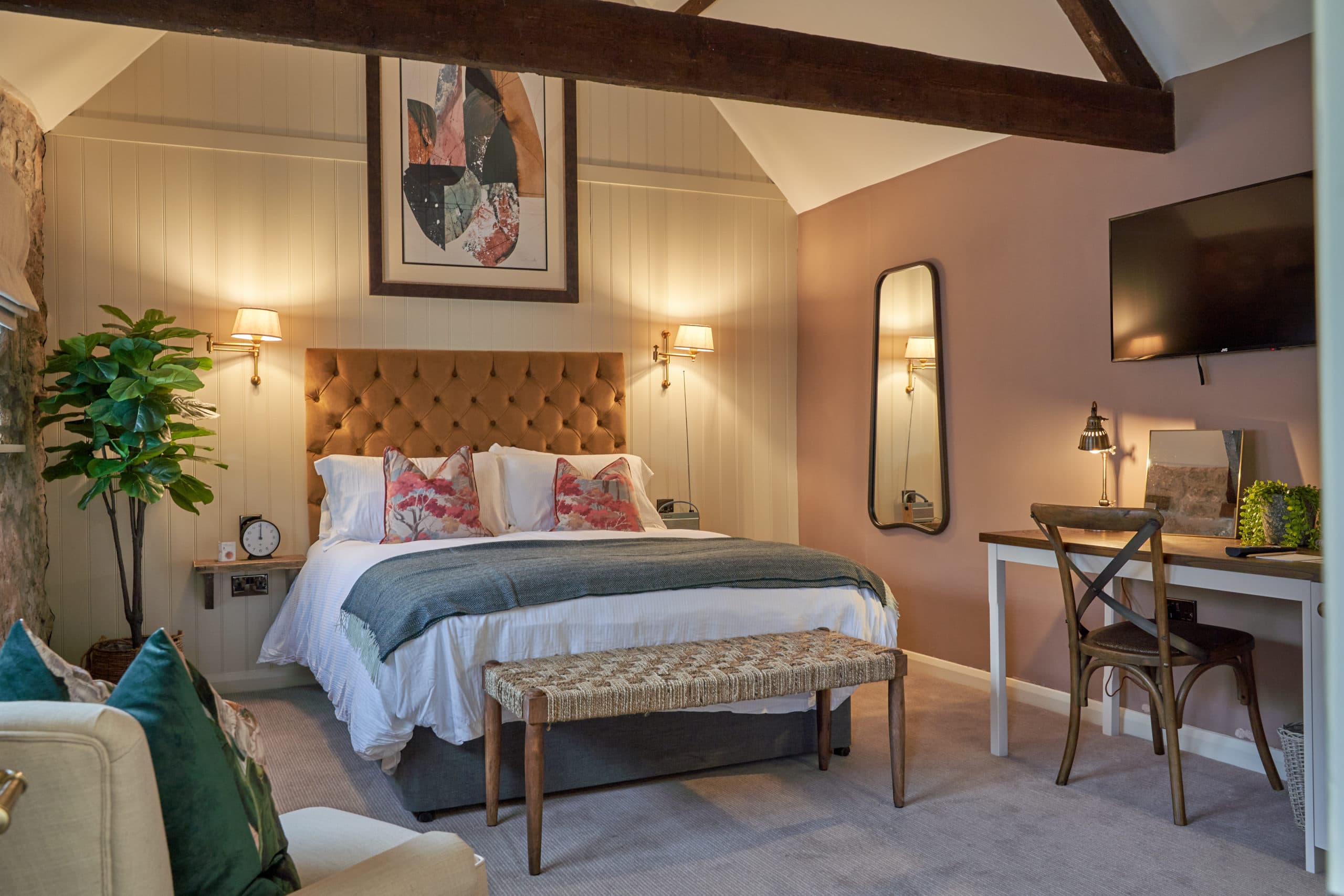The Langford Inn: Pub and Rooms